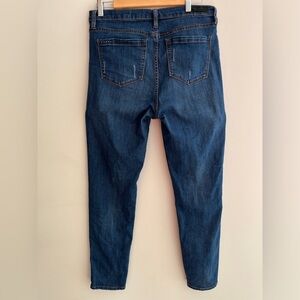 BLANK NYC The Great Jones High Rise Skinny Medium Wash Whiskering Distressed